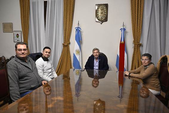 Obras públicas paralizadas por la Nación, fueron el eje de reunión entre el gobernador y la intendenta de Federal