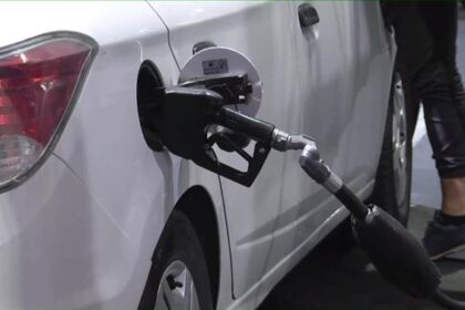 Suben impuestos a los combustibles. Foto: Archivo