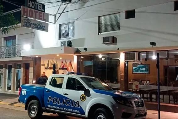 Hotel Berlín de Gualeguaychú -R2820