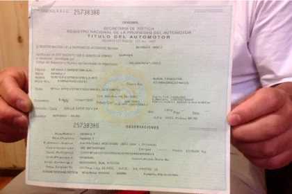 Cambia el título automotor y rige un nuevo modelo en todo el país. Foto: (redes).