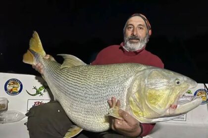 El ejemplar fue capturado en la zona conocida como "El 20", abundante en peces Foto: Última hora Esquina