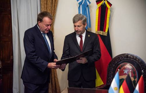 FRIGERIO DESARROLLARÁ UNA AGENDA ESTRATÉGICA EN EL PUERTO DE HAMBURGO PARA POTENCIAR LAS EXPORTACIONES ENTRERRIANAS